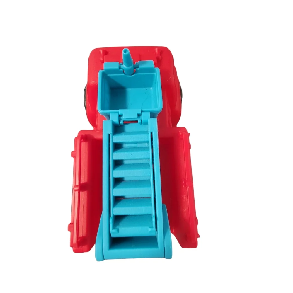 Battat‎ Unisex Kids Red With Blue Ladder Plastic Fire Engine Truck Toddler Play